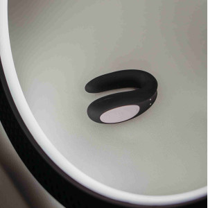 Смарт-вібратор для пар Satisfyer Double Joy Black із широким кліторальним стимулятором. Photo 3