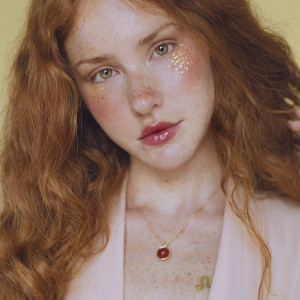 Набір Bijoux Indiscrets HOROSCOPE - Leo (Лев) вібратор на палець, гель для клітора, підвіска. Photo 2