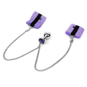 Наручники с металлической анальной пробкой Art of Sex Handcuffs with Metal Anal Plug size M Purple. Photo 3