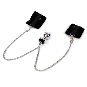 Наручники с металлической анальной пробкой Art of Sex Handcuffs with Metal Anal Plug  size M Black. Photo 3