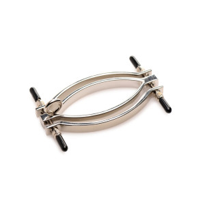 Затискач для статевих губ з повідцем Master Series Pussy Tugger Adjustable Vagina Clamp with Chain. Photo 3