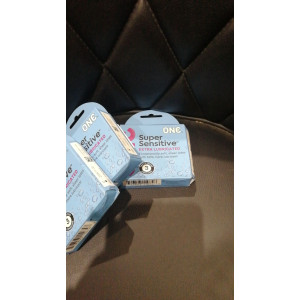 Презервативи ONE Super Sensitive 3 шт, картонна коробка (м'ята упаковка!!!). Photo 2