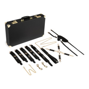 Набор для BDSM Bedroom Fantasies: Bondage Suitcase 13 Pcs - Cow Leather. Photo 2